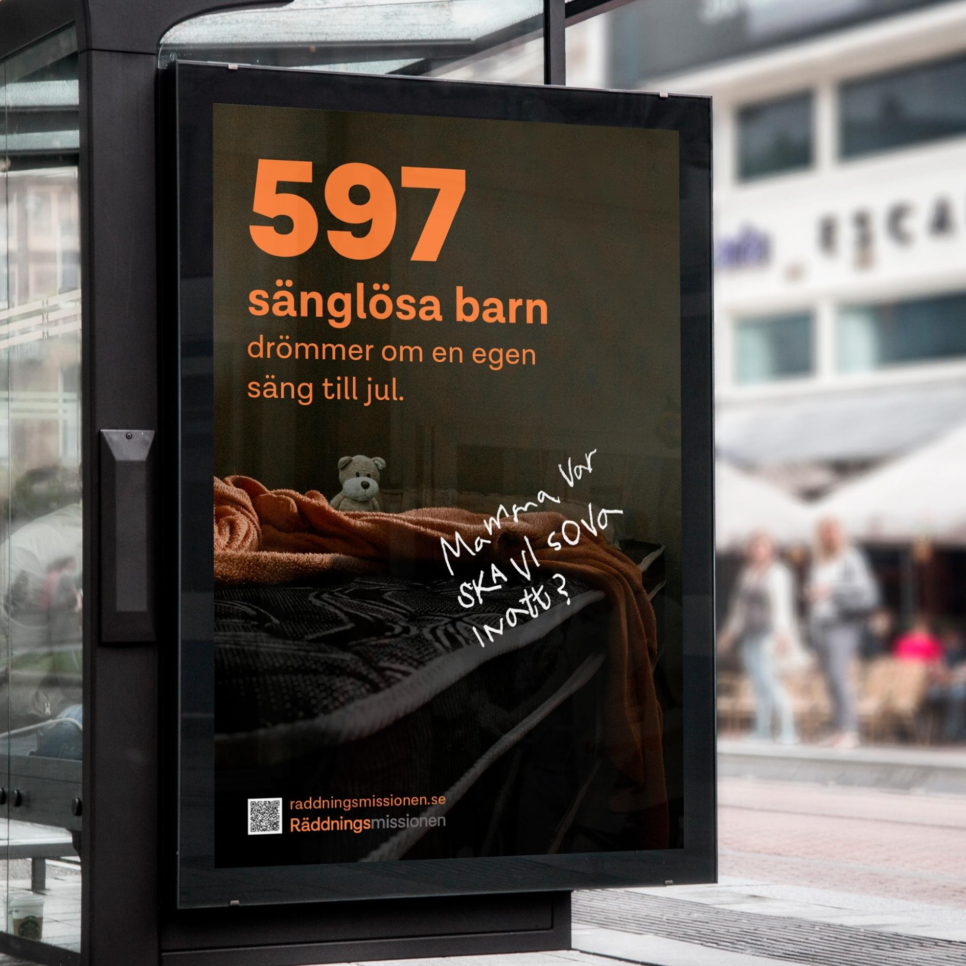 MAMMA, VAR SKA VI SOVA INATT?